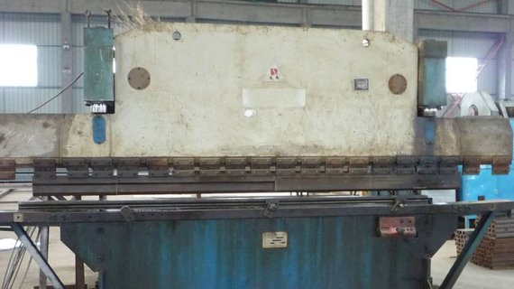 WF67Y-633200 CNC hydraulic bending machine